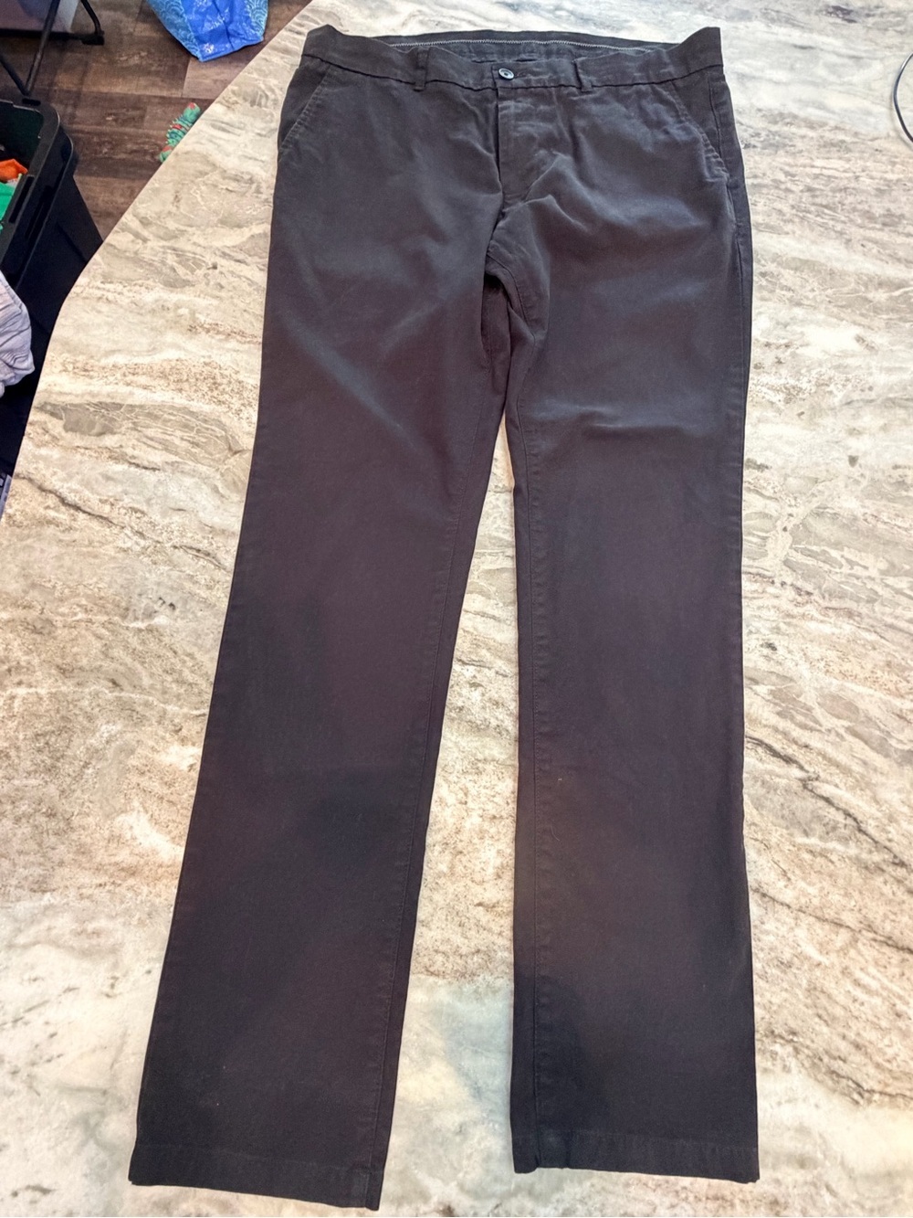 Basics Men’s Black Tapered Fit Chino Pants Size 36 Mid Rise Narrow Leg Stretch